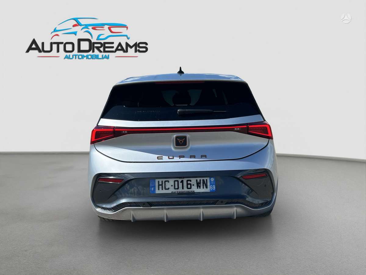 Cupra Born, 63 kWh, hatchback