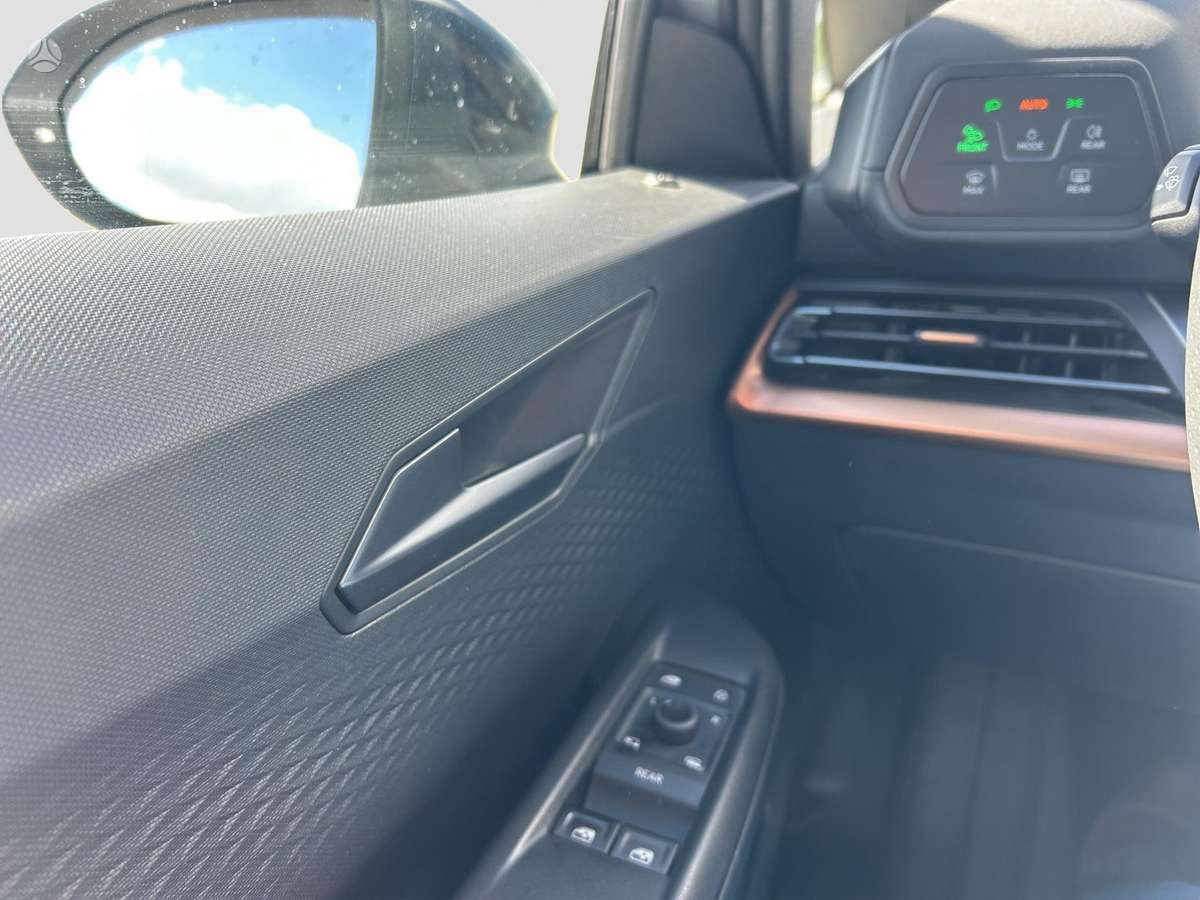 Cupra Born, 63 kWh, hatchback