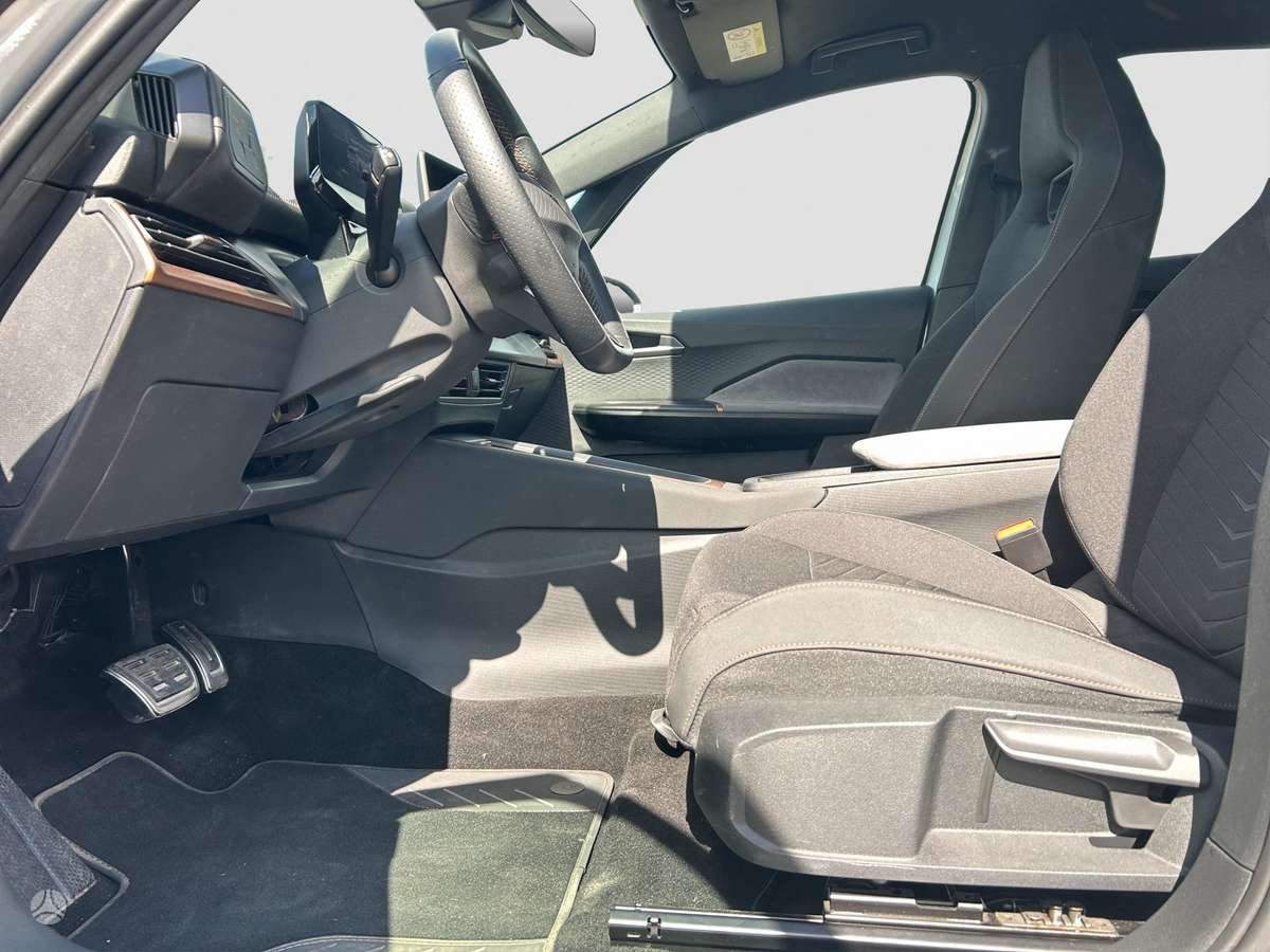 Cupra Born, 63 kWh, hatchback