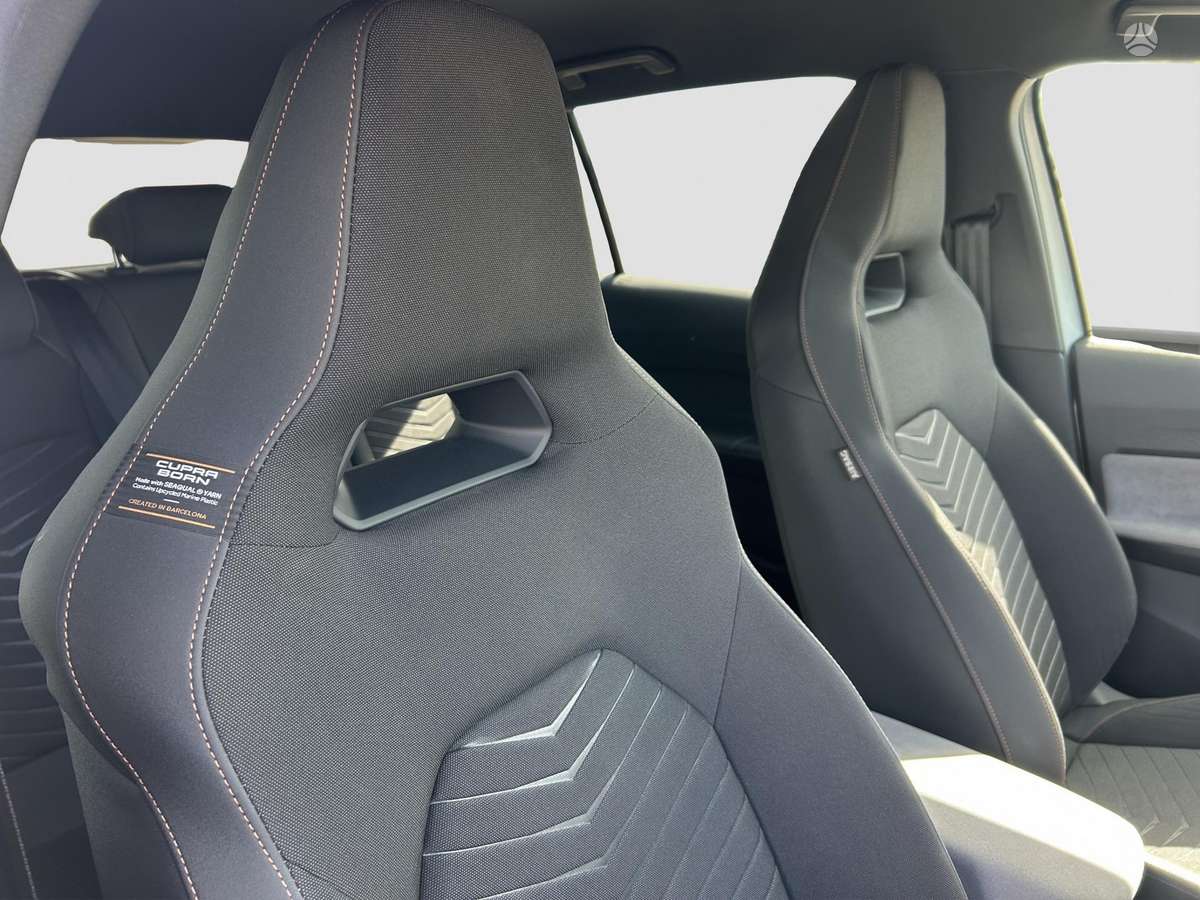 Cupra Born, 63 kWh, hatchback