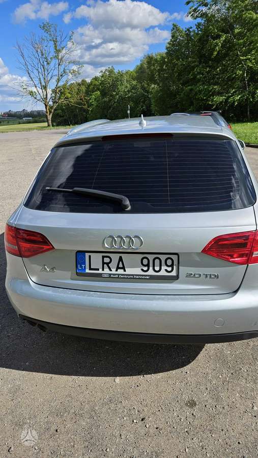 Audi A4, 2.0 l., Универсал