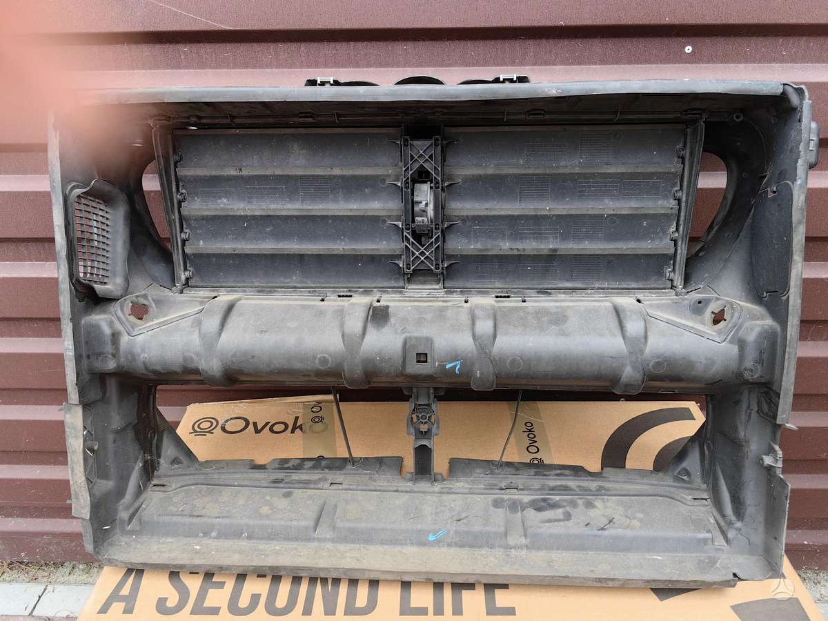 BMW 530, 7332893, 51647332893, front grill