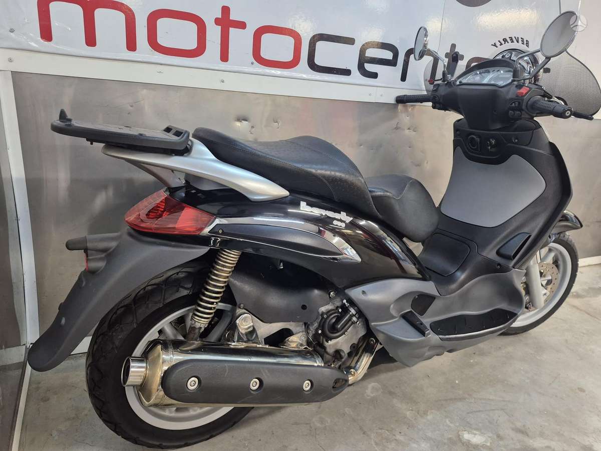 Piaggio Beverly 459cc, scooters / mopeds