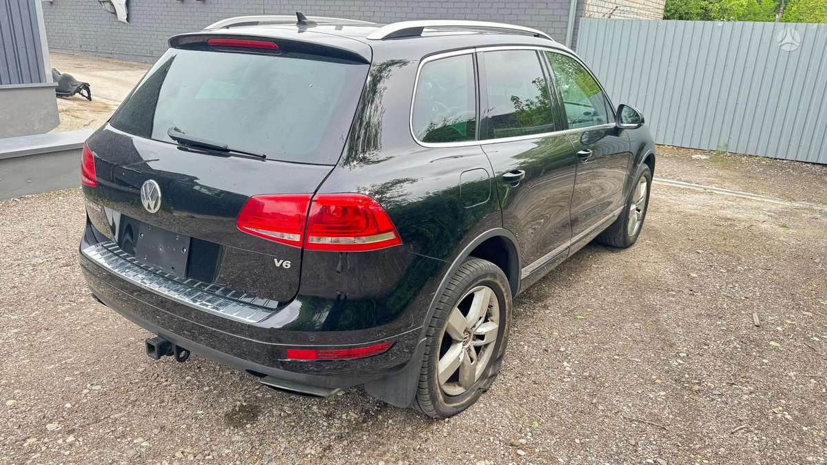 Volkswagen Touareg - 7