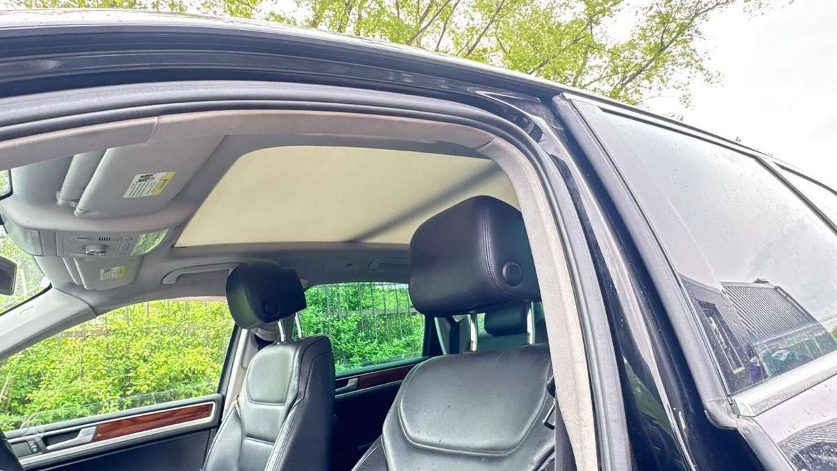 Volkswagen Touareg - 9