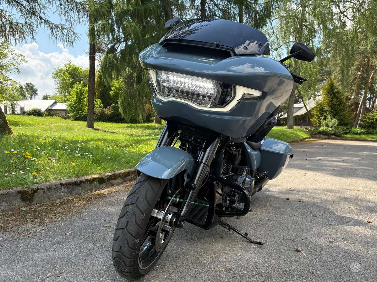 Harley-Davidson Road Glide 1992cc, choppers / cruisers / custom