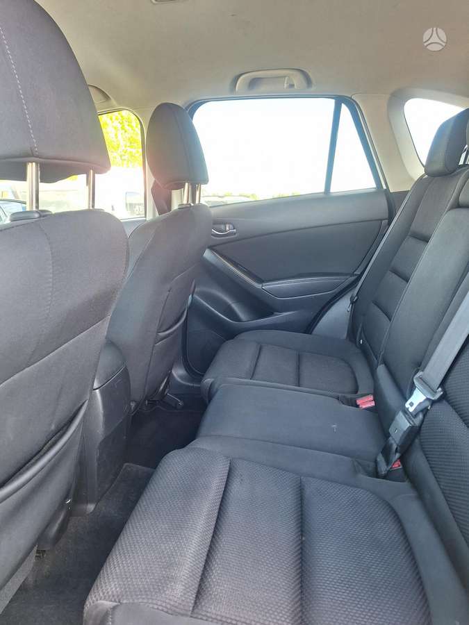 Mazda CX-5, 2.2 l., off-road / crossover