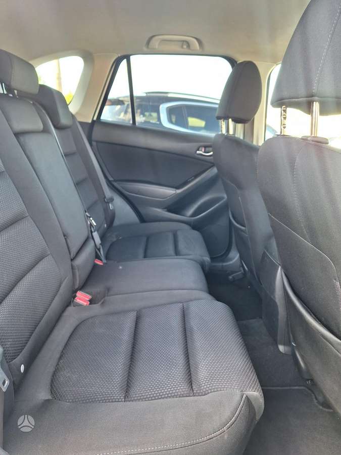 Mazda CX-5, 2.2 l., off-road / crossover