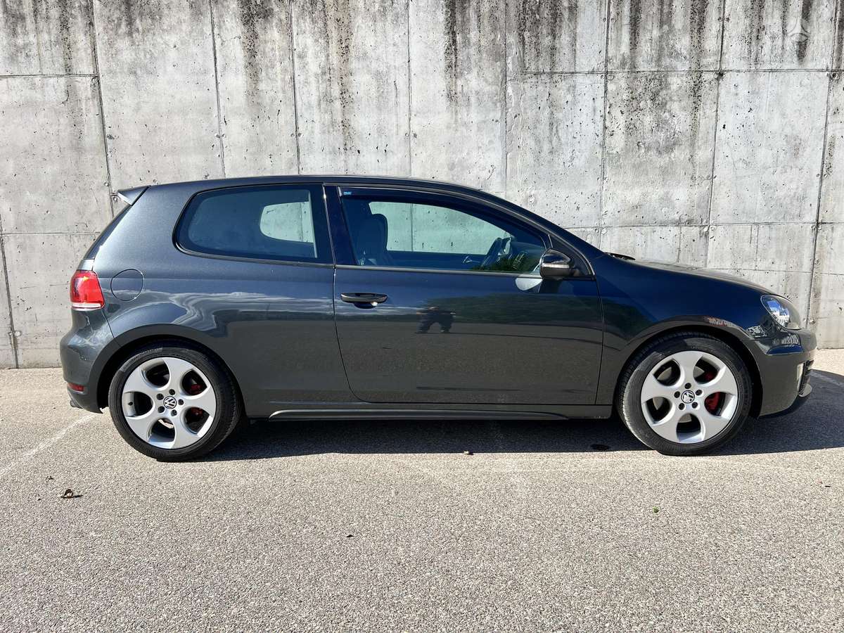 Volkswagen Golf, 2.0 l., hatchback