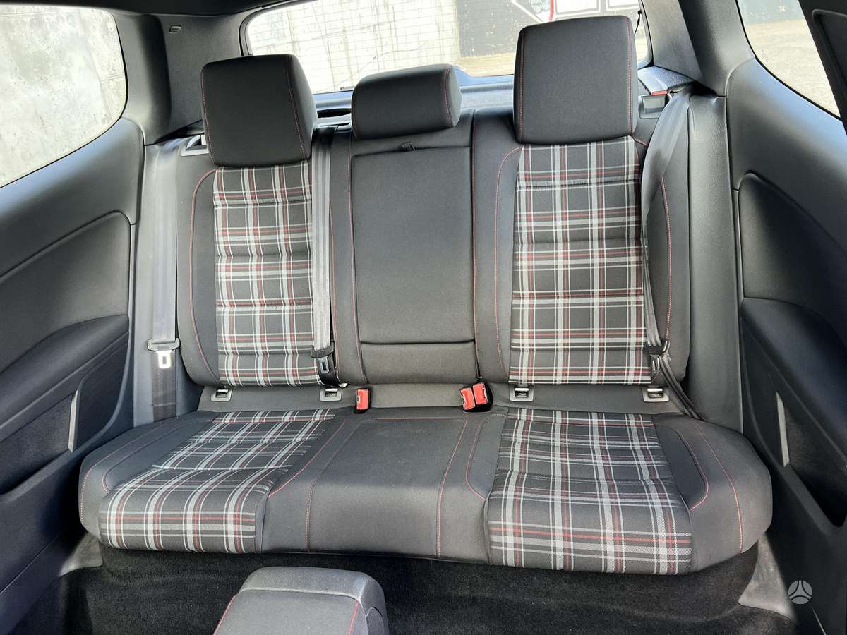 Volkswagen Golf, 2.0 l., hatchback