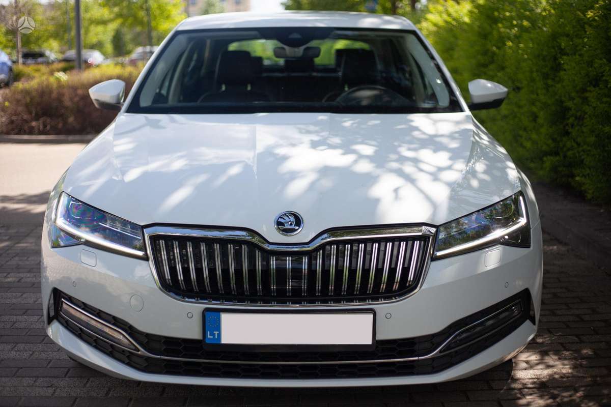 Skoda Superb, 1.5 l., hatchback