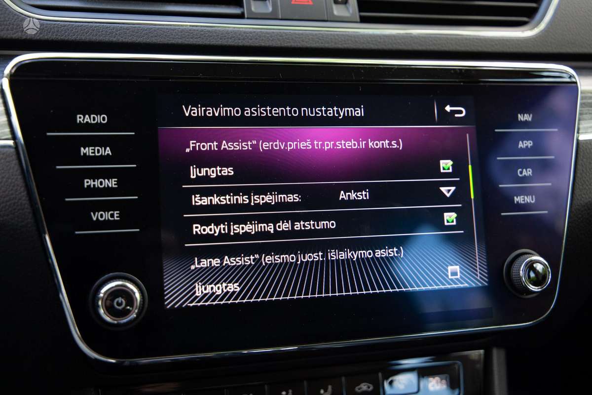 Skoda Superb, 1.5 l., hatchback