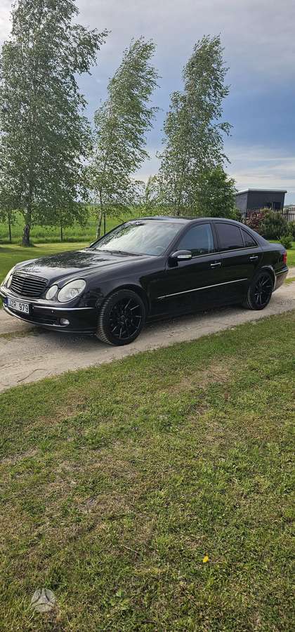 Mercedes-Benz E280, 3.2 l., Седан