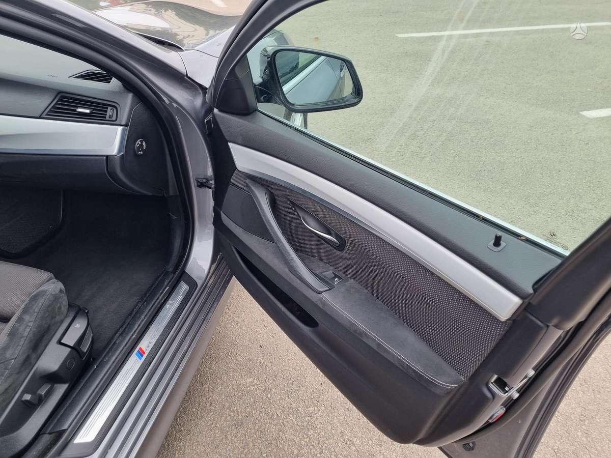 BMW 520, 2.0 l., wagon