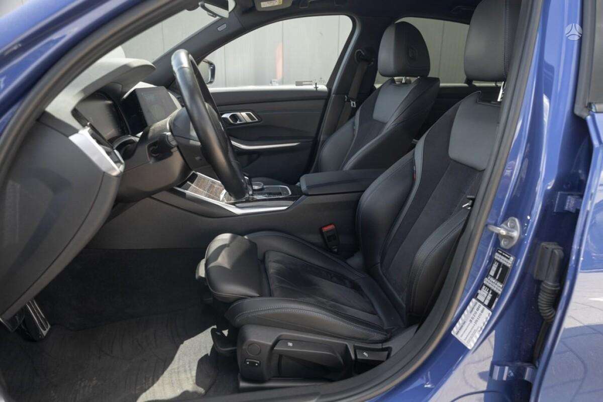BMW 318, 2.0 l., Седан