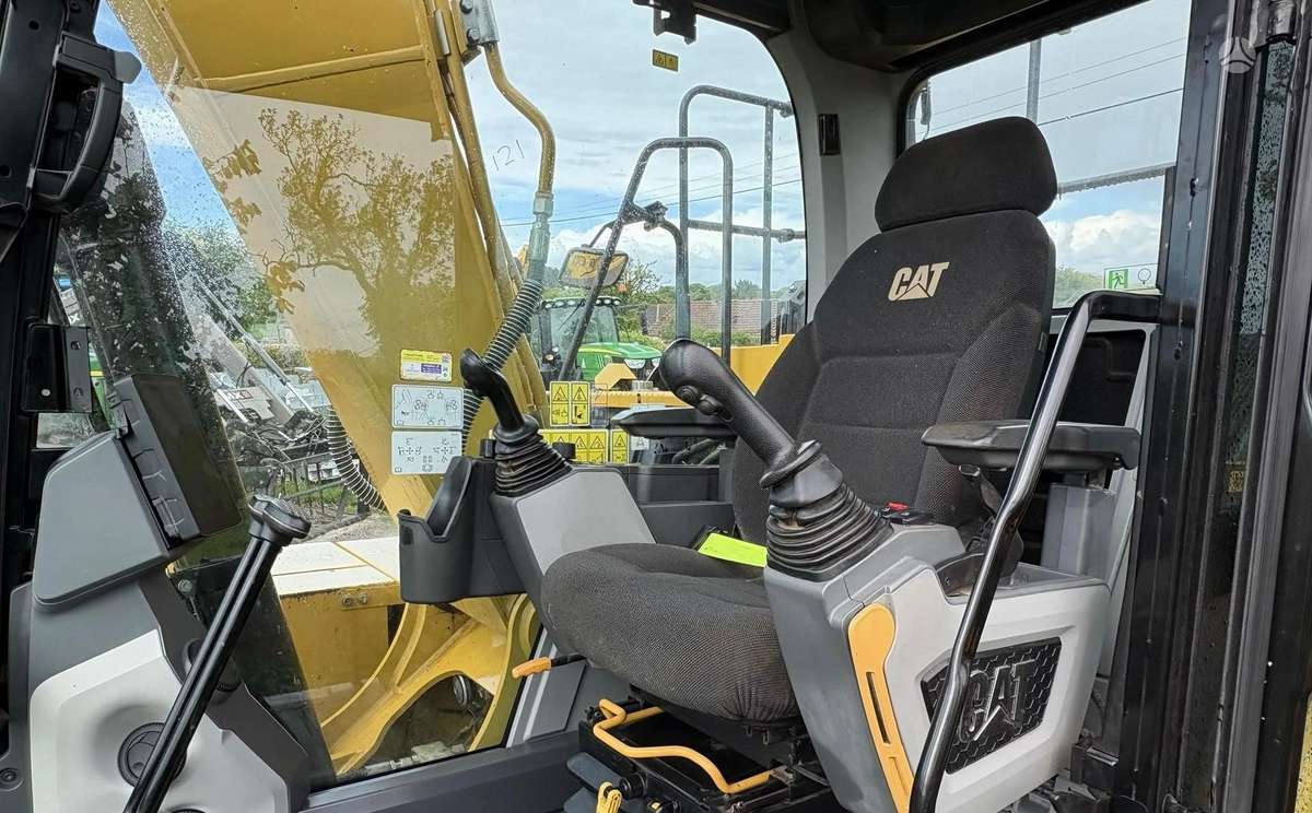 Caterpillar 313GC, экскаваторы