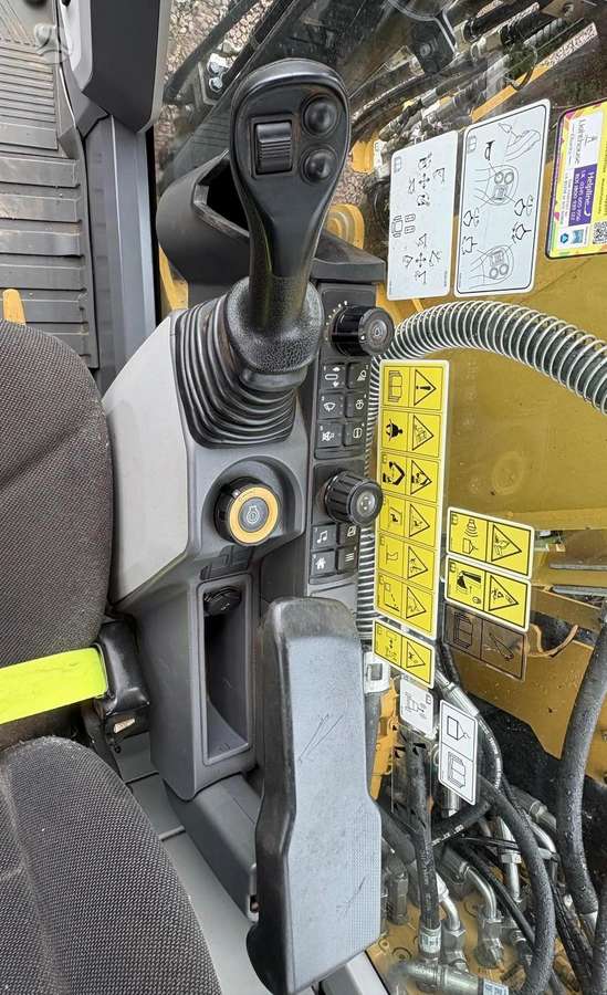 Caterpillar 313GC, экскаваторы