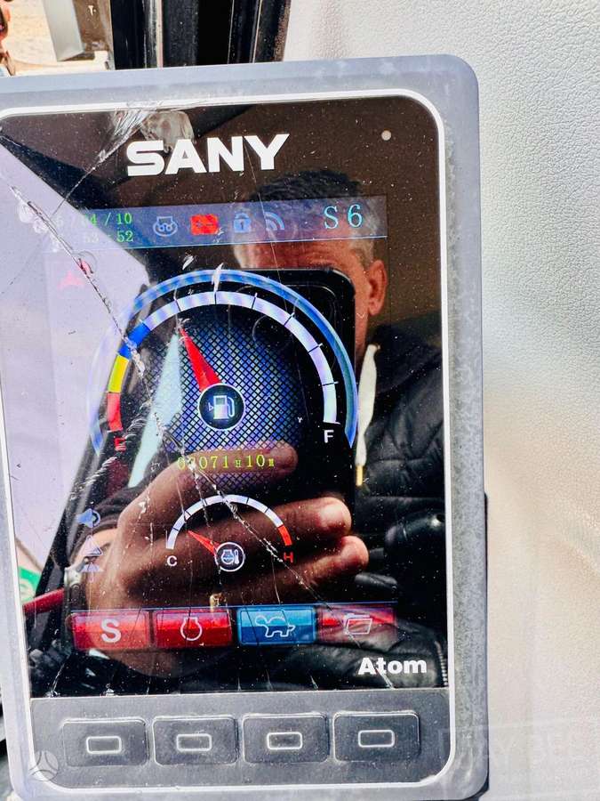 SANY SY80U, экскаваторы