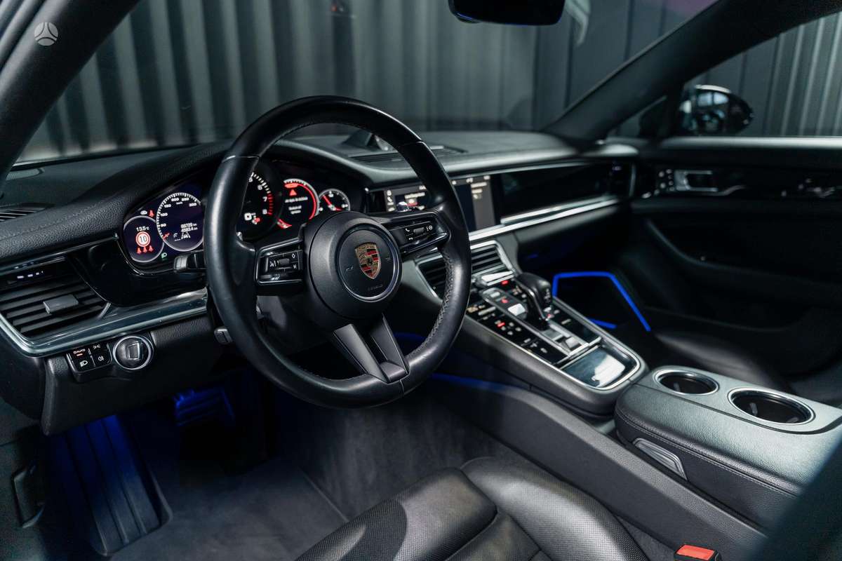 Porsche Panamera, 2.9 l., Седан