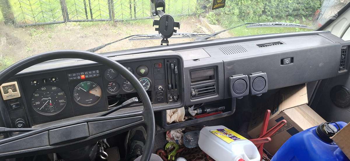 MAN 8.100, auto transporters