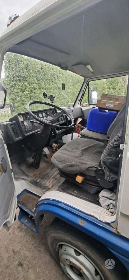 MAN 8.100, auto transporters