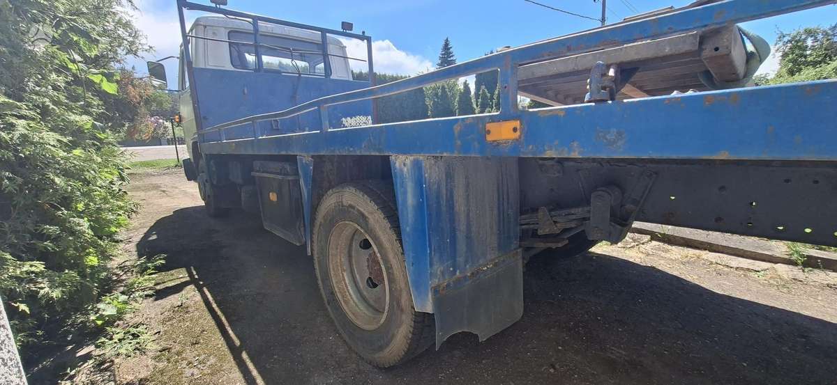 MAN 8.100, auto transporters
