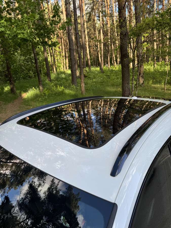 Porsche Macan - 8