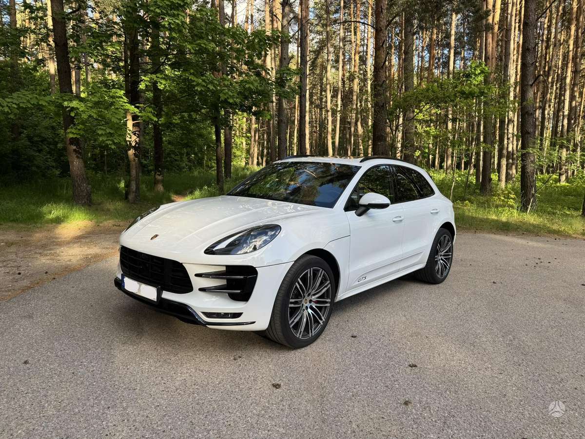 Porsche Macan - 4