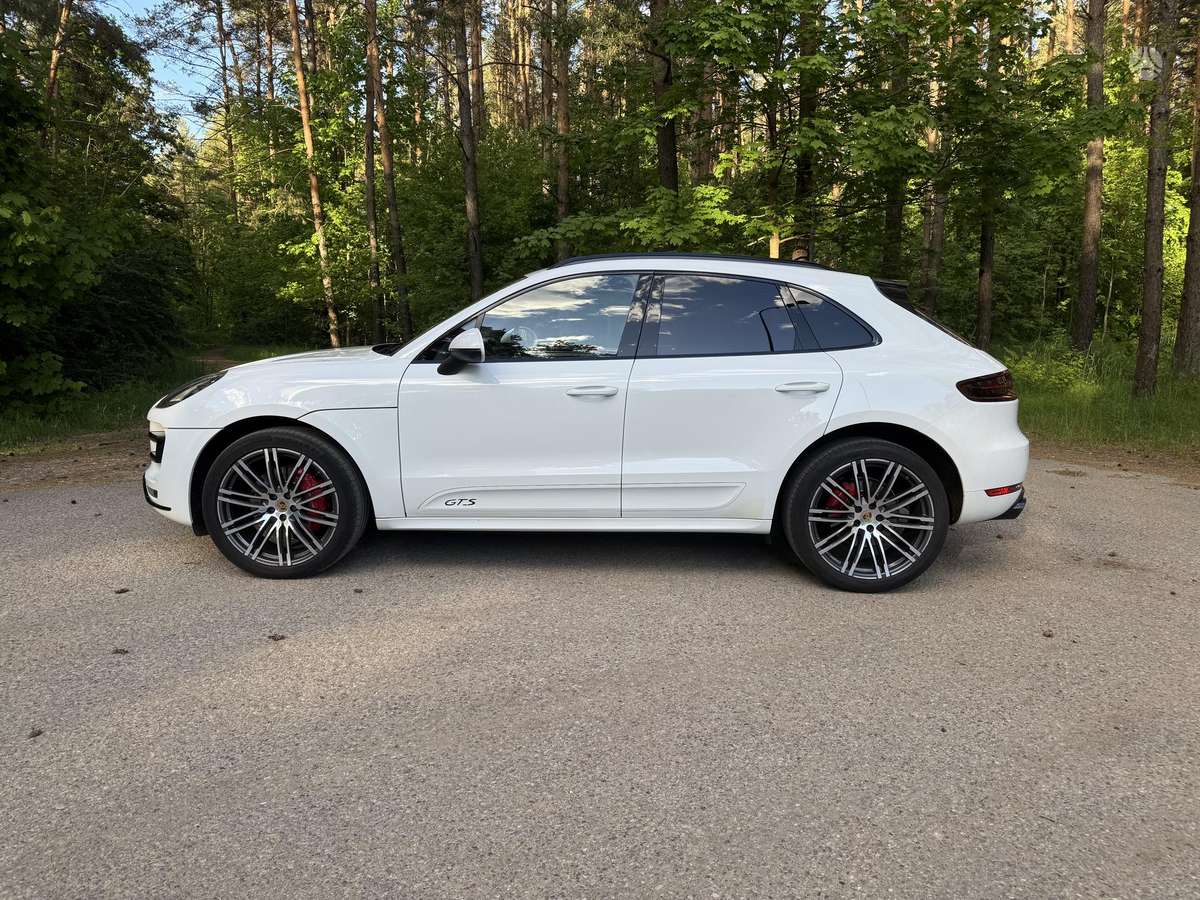 Porsche Macan - 5