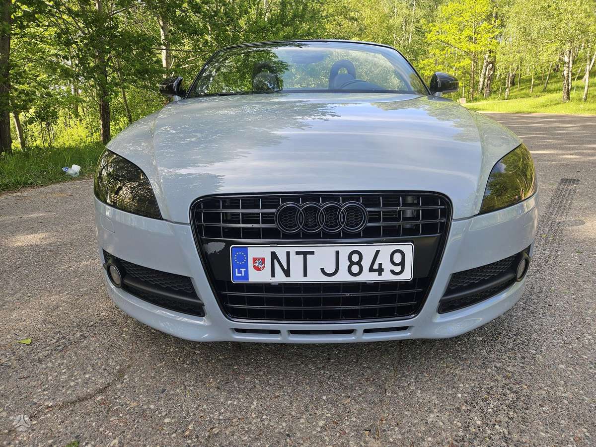 Audi TT, 2.0 l., convertible