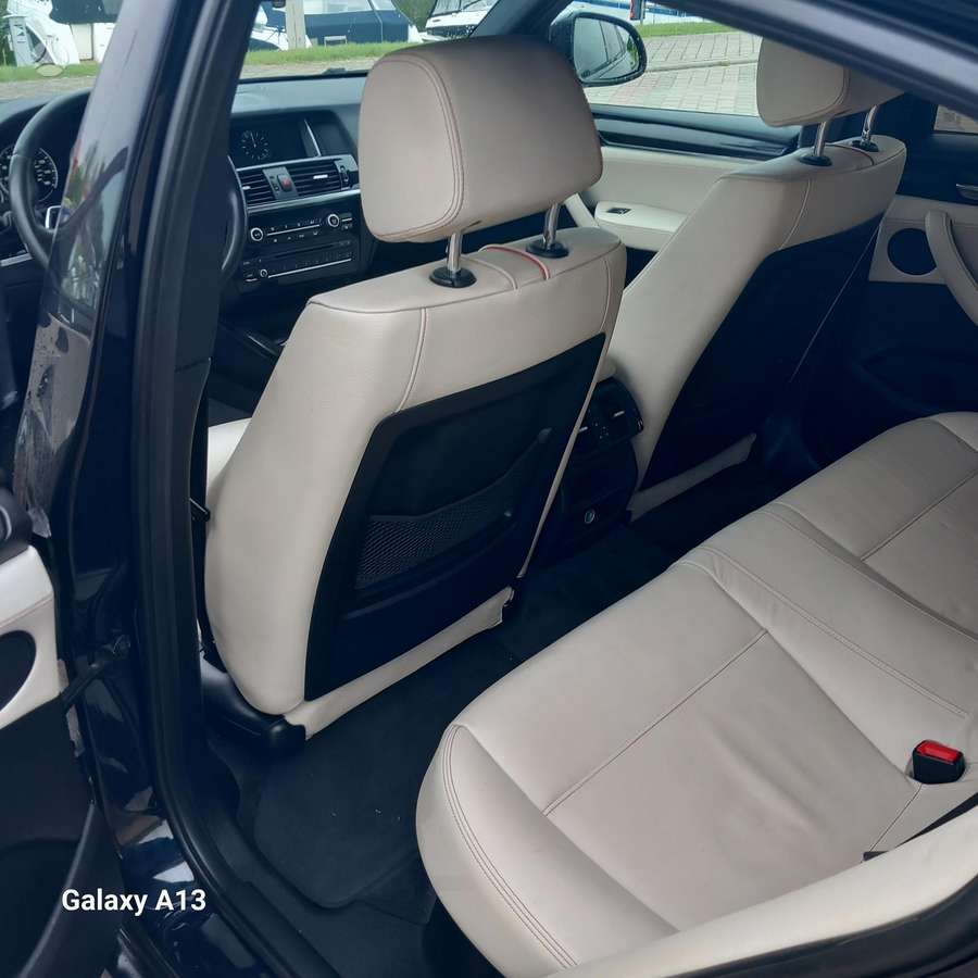 BMW X4, 2.0 l., Внедорожник / Кроссовер