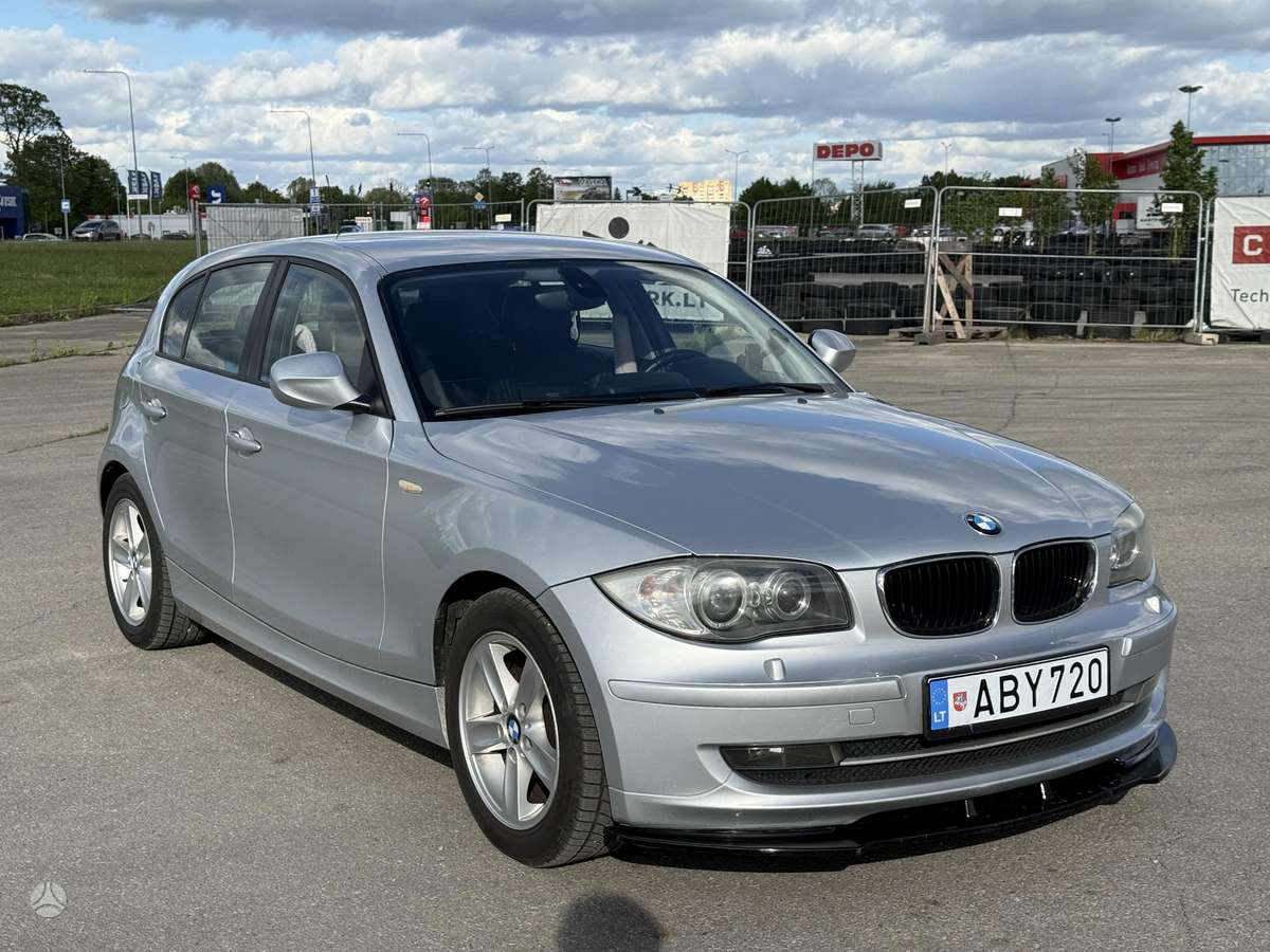 BMW 116, 2.0 l., hatchback