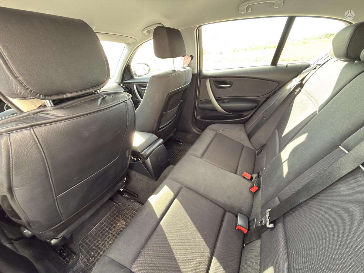 BMW 116, 2.0 l., Хэтчбек