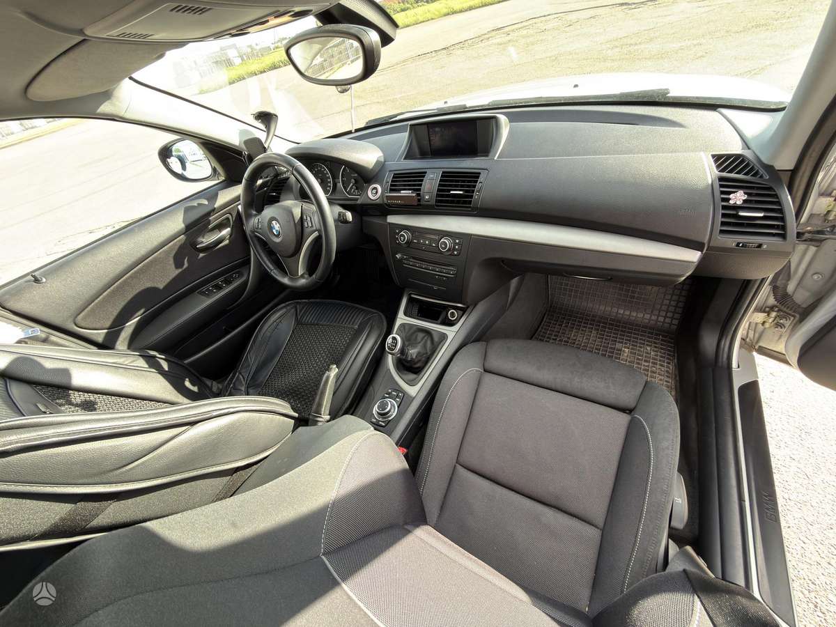 BMW 116, 2.0 l., hatchback