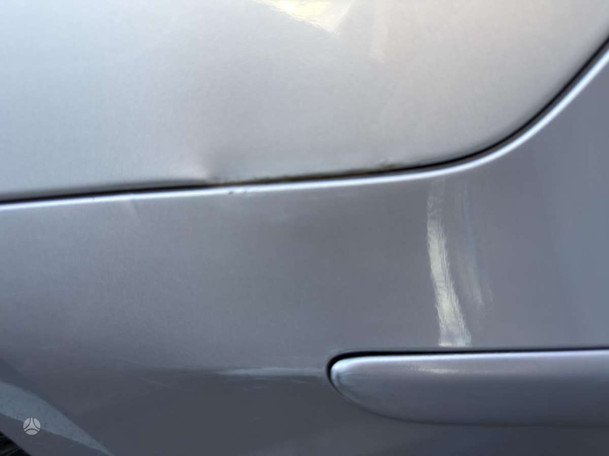 BMW 116, 2.0 l., hatchback