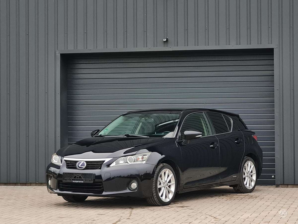 Lexus CT 200h, 1.8 l., hečbekas