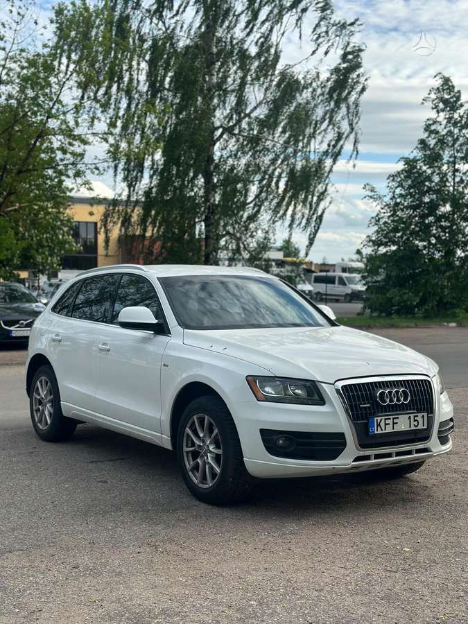 Audi Q5, 2.0 l., Внедорожник / Кроссовер