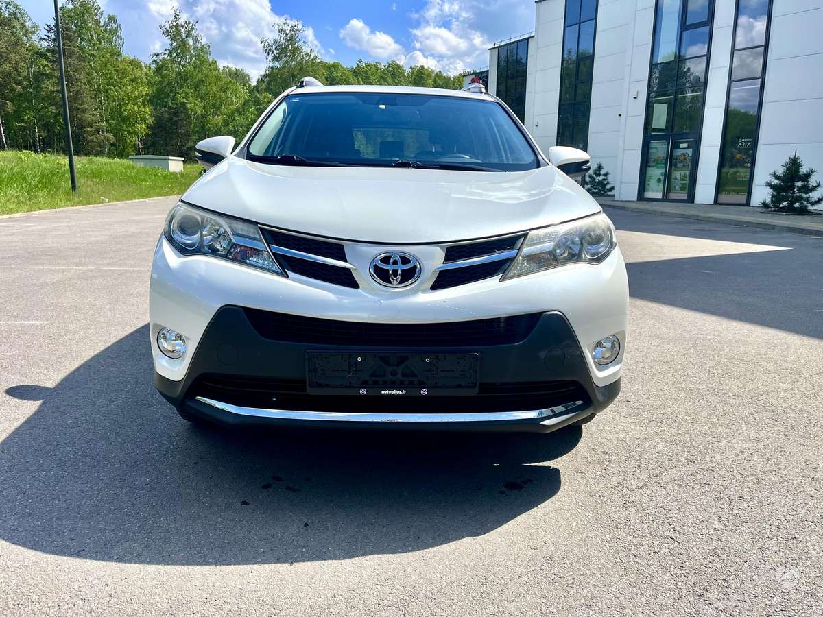 Toyota RAV4 - 3