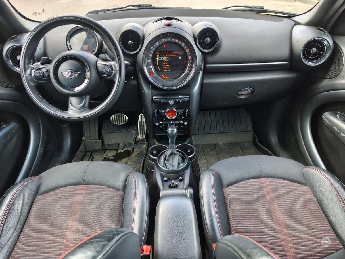 Mini Cooper S, 1.6 l., hatchback
