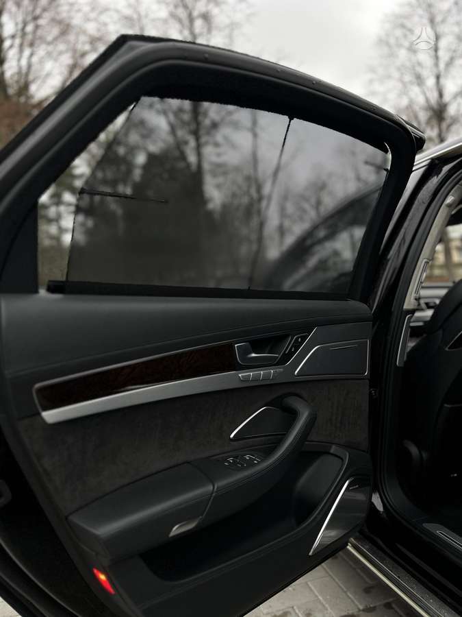 Audi A8 L, 3.0 l., Седан