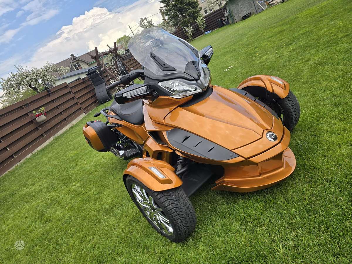 Can-Am Spyder 998cc, trikes