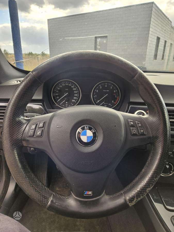 BMW 325, 3.0 l., coupe