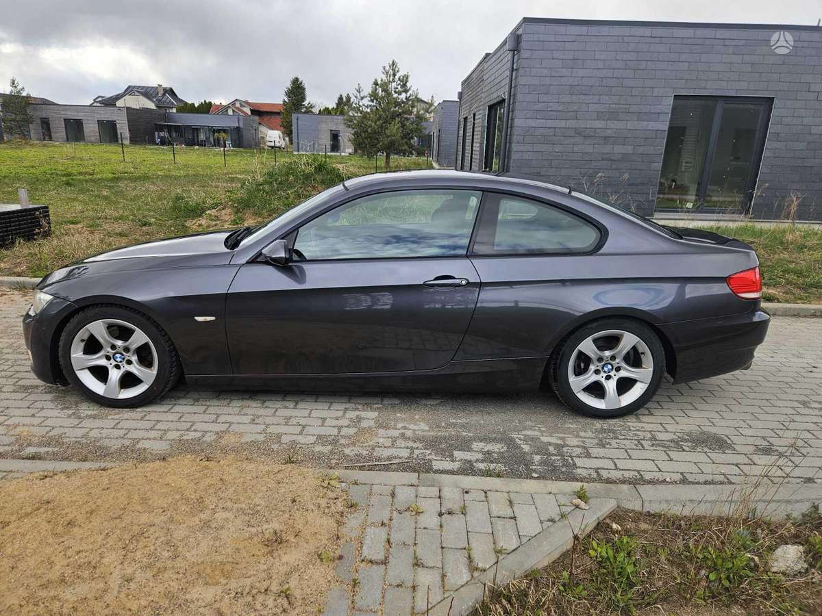 BMW 325, 3.0 l., coupe