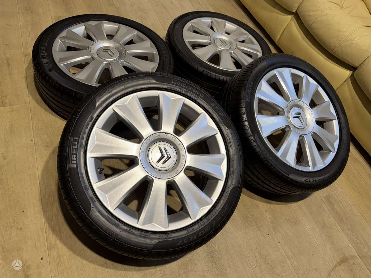 Citroen C4 su padangomis, light alloy, R17
