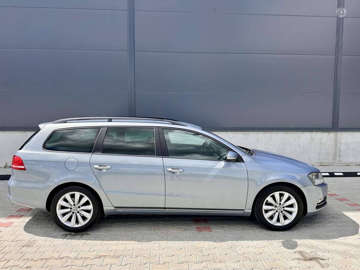 Volkswagen Passat - 7
