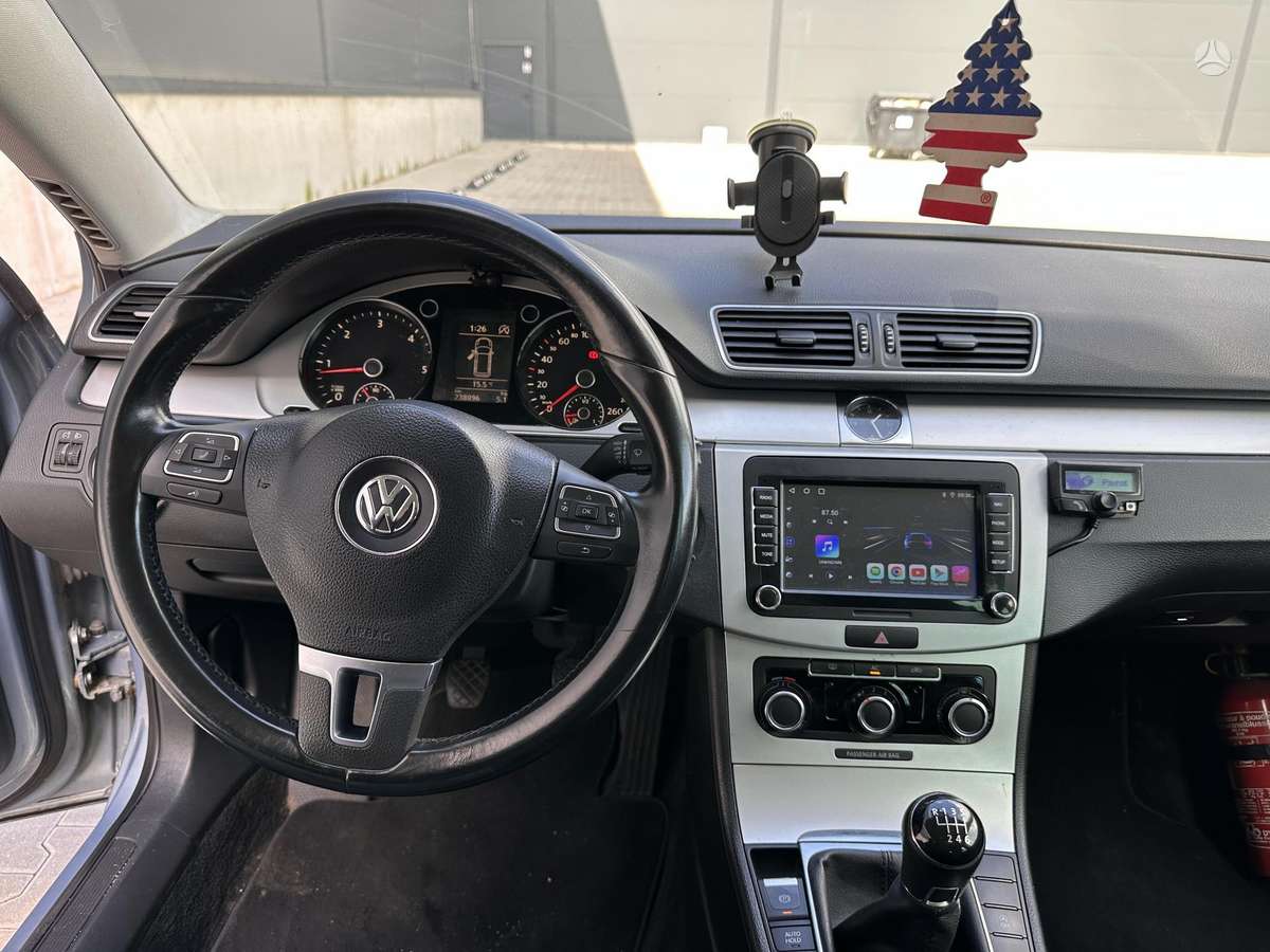 Volkswagen Passat, 1.6 l., Универсал