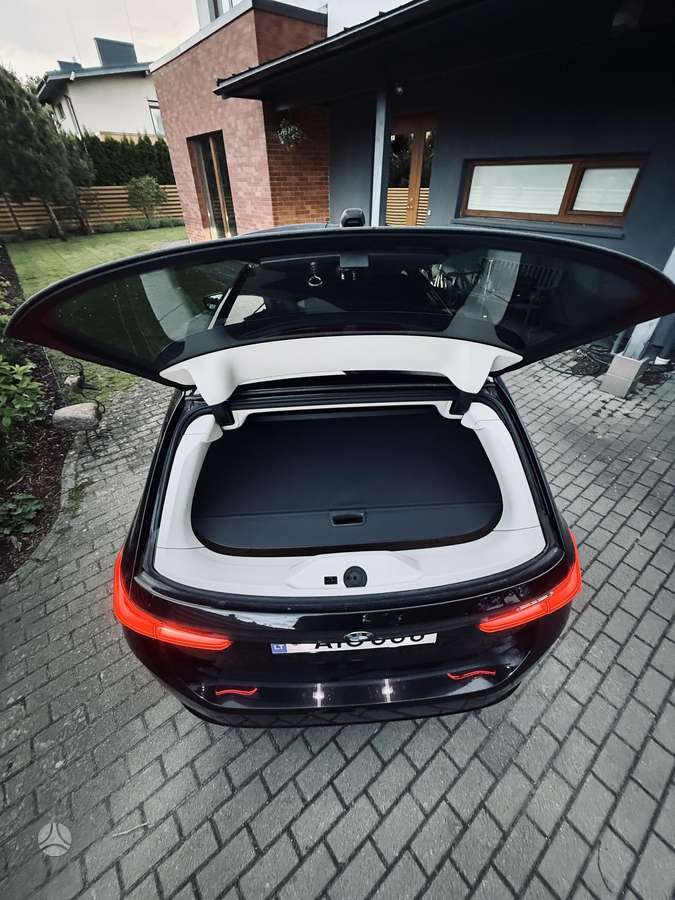 BMW 318, 2.0 l., wagon