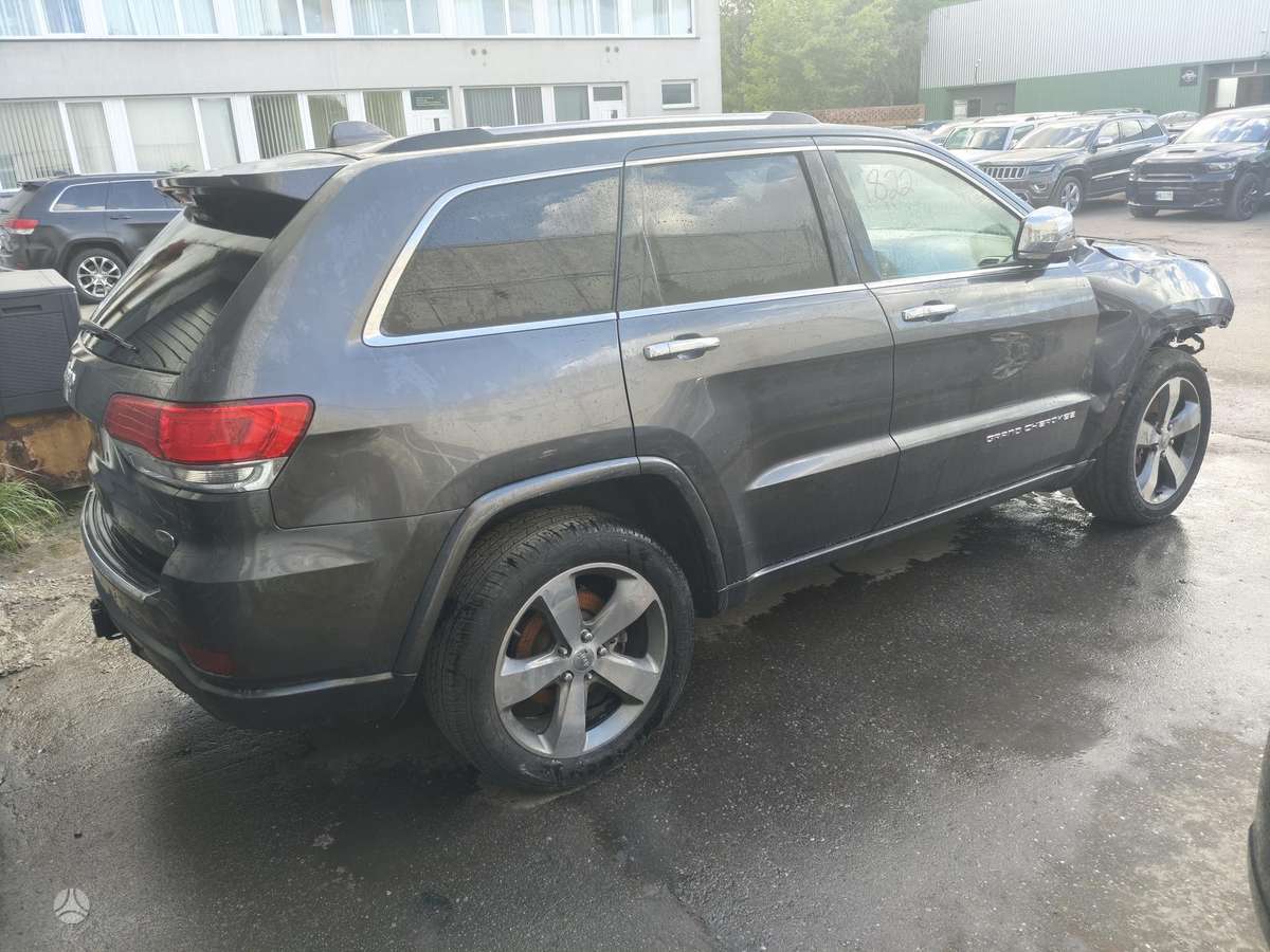 Jeep Grand Cherokee, 5.7 l., off-road / crossover