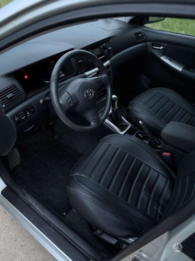Toyota Corolla, 2.0 l., hatchback