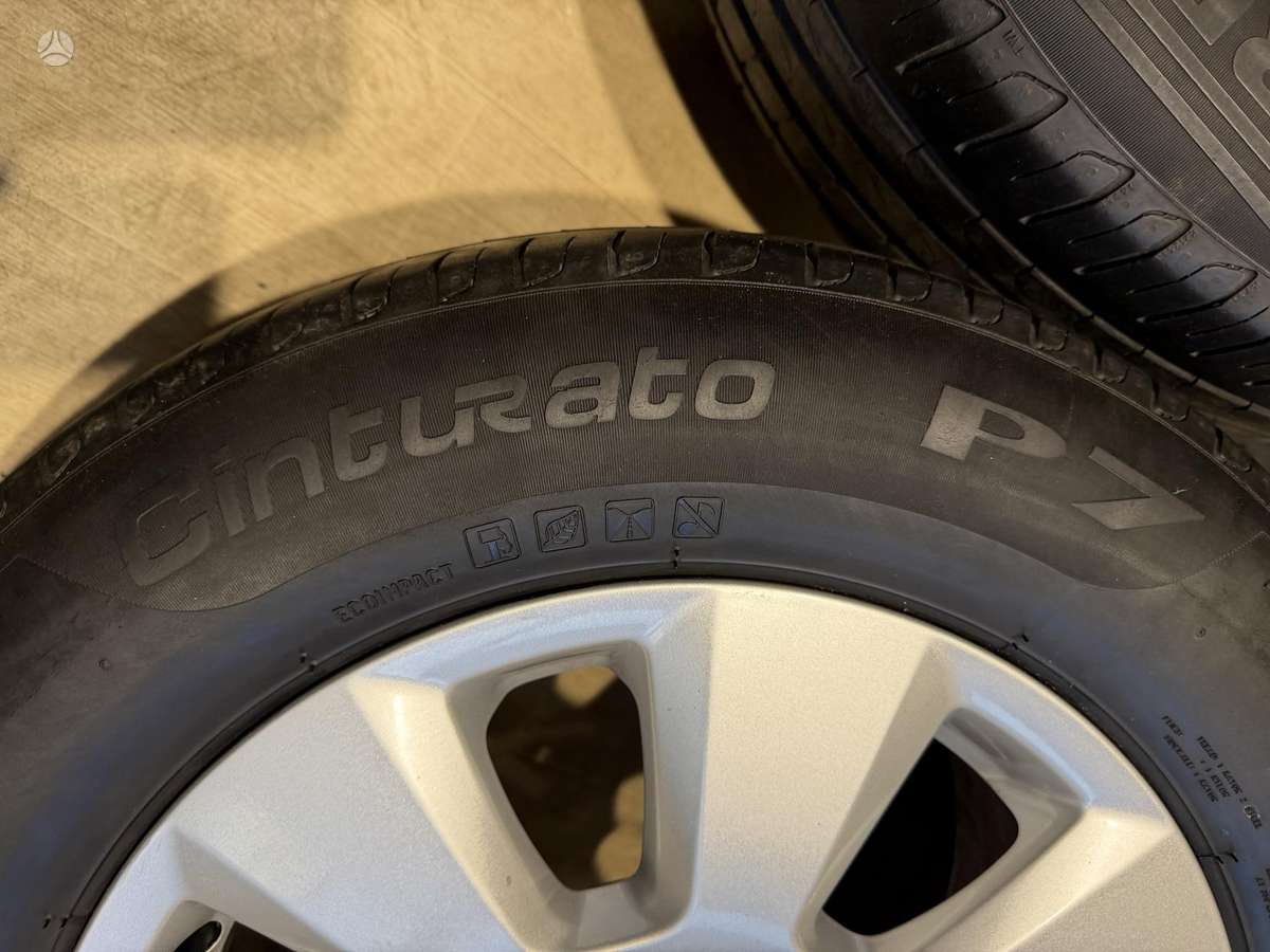 Audi A6 C7 su padangomis, light alloy, R16